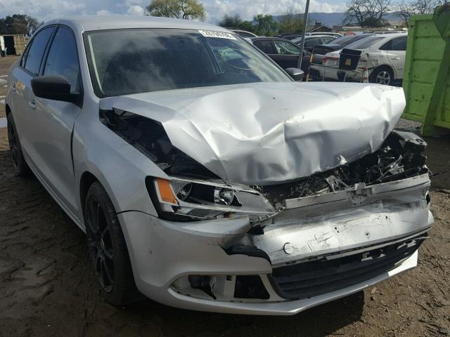 3VW1K7AJ8CM312046 - 2012 VOLKSWAGEN JETTA BASE SILVER photo 1