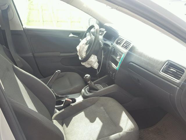 3VW1K7AJ8CM312046 - 2012 VOLKSWAGEN JETTA BASE 银色 照片 5