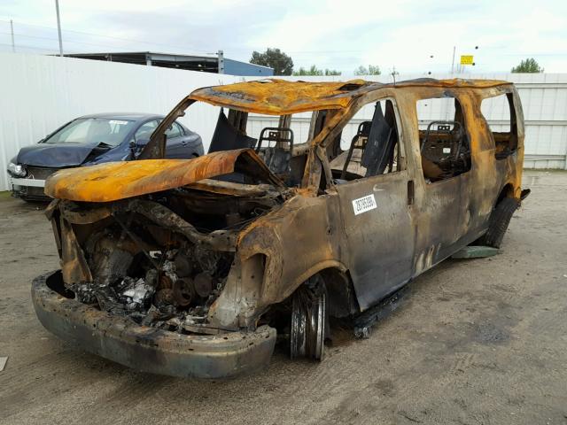 1GDGG29U761195766 - 2006 GMC SAVANA RV BURN photo 2