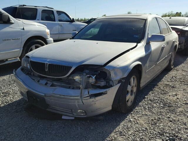 1LNHM87A62Y660564 - 2002 LINCOLN LS 灰色 照片 2