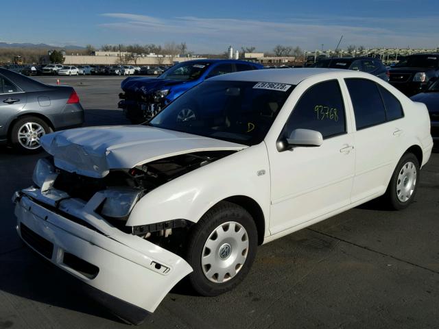 3VWRA29M4YM178697 - 2000 VOLKSWAGEN JETTA GL WHITE photo 2