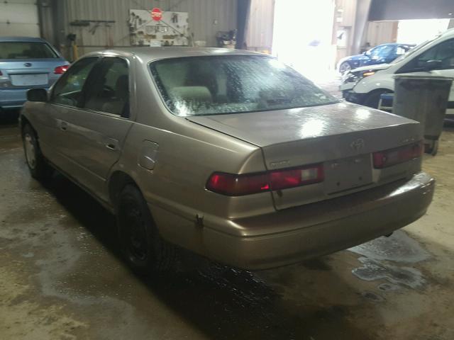 4T1BG22K6XU462561 - 1999 TOYOTA CAMRY CE TAN photo 3