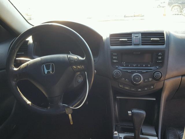 1HGCM72654A020659 - 2004 HONDA ACCORD EX SILVER photo 9