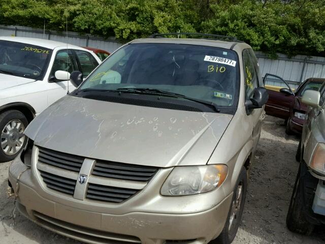 1D4GP45R25B112256 - 2005 DODGE CARAVAN SX TAN photo 2