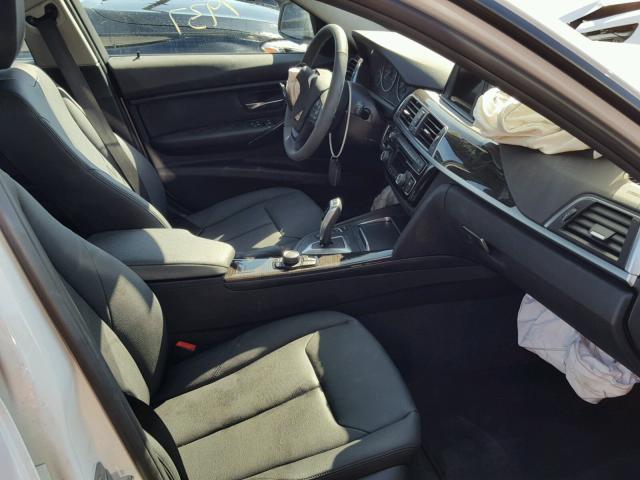 WBA8E1G32HNU15908 - 2017 BMW 320 I WHITE photo 5