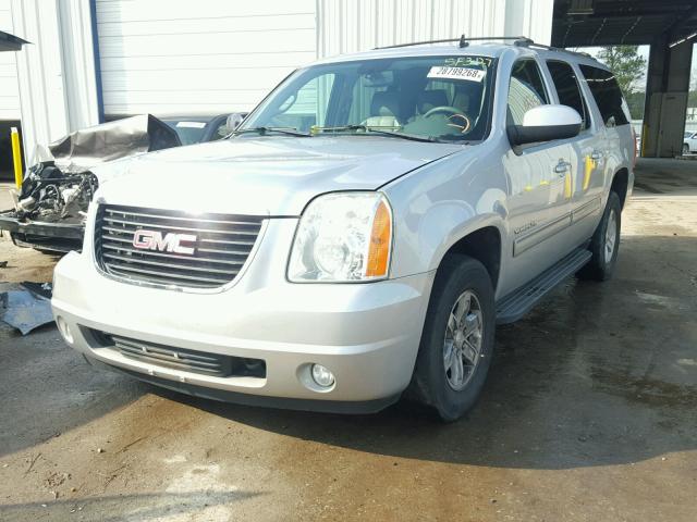 1GKS1KE0XCR118930 - 2012 GMC YUKON XL C SILVER photo 2