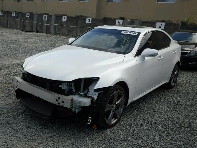 JTHBF5C21C5168172 - 2012 LEXUS IS 250 WHITE photo 2