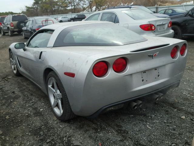 1G1YY24U055105631 - 2005 CHEVROLET CORVETTE SILVER photo 3