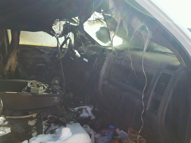 3C6UR5HJXFG685542 - 2015 RAM 2500 ST WHITE photo 5