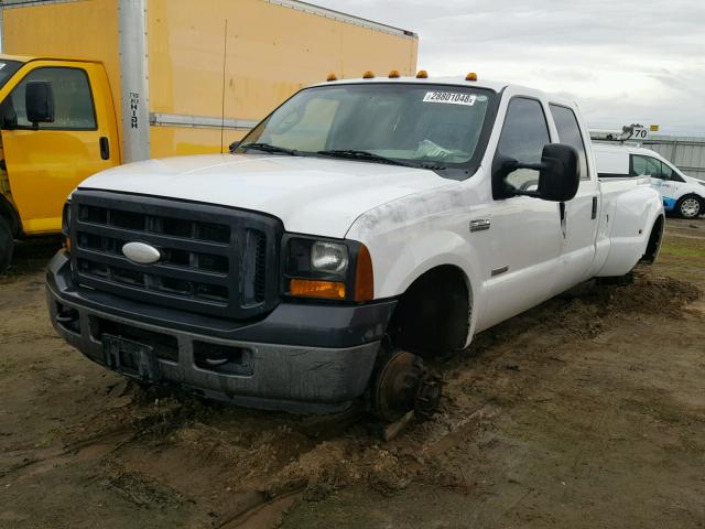 1FTWW33P46EB94921 - 2006 FORD F350 SUPER WHITE photo 2