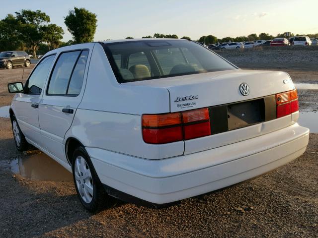 3VWRA81H5WM115896 - 1998 VOLKSWAGEN JETTA GL WHITE photo 3