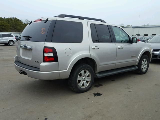 1FMEU73E78UB14748 - 2008 FORD EXPLORER X SILVER photo 4