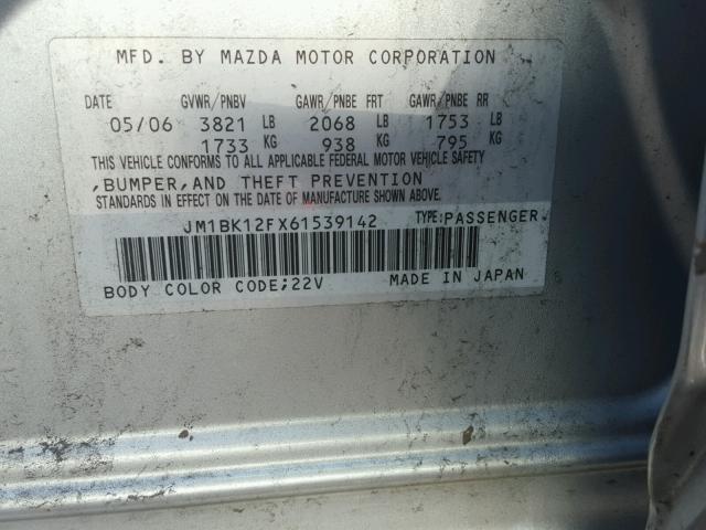 JM1BK12FX61539142 - 2006 MAZDA 3 I SILVER photo 10