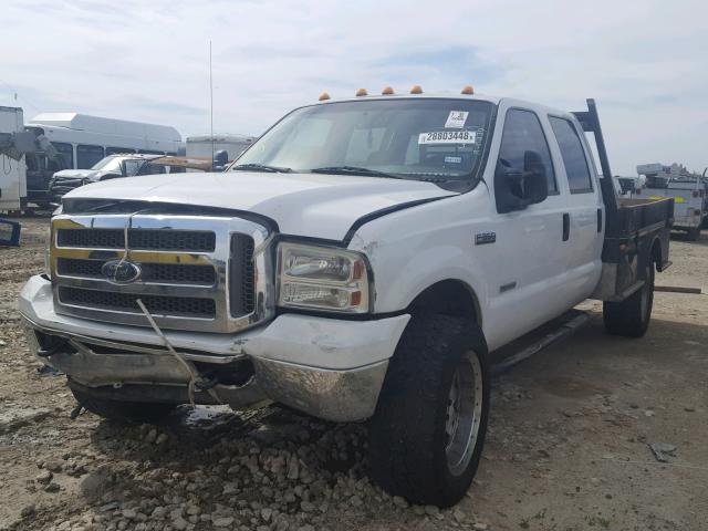 1FDWW35P76ED86987 - 2006 FORD F350 SRW S WHITE photo 2