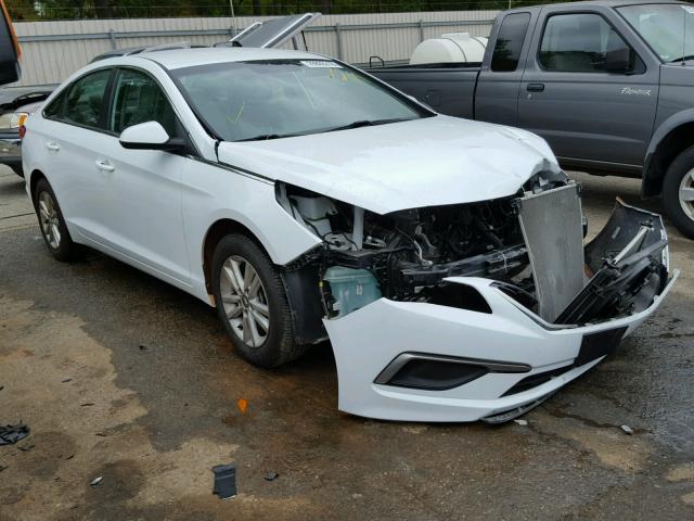 5NPE24AF7GH346313 - 2016 HYUNDAI SONATA SE WHITE photo 1