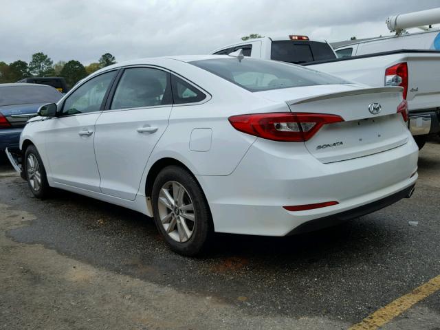 5NPE24AF7GH346313 - 2016 HYUNDAI SONATA SE WHITE photo 3