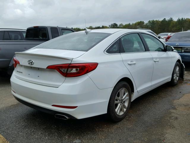 5NPE24AF7GH346313 - 2016 HYUNDAI SONATA SE WHITE photo 4