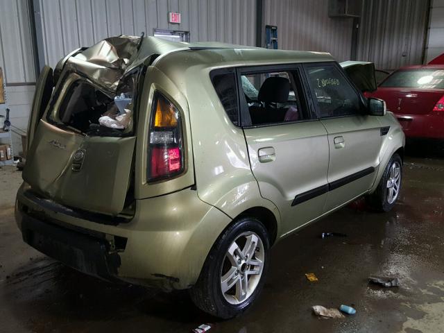 KNDJT2A29A7109282 - 2010 KIA SOUL + GREEN photo 4