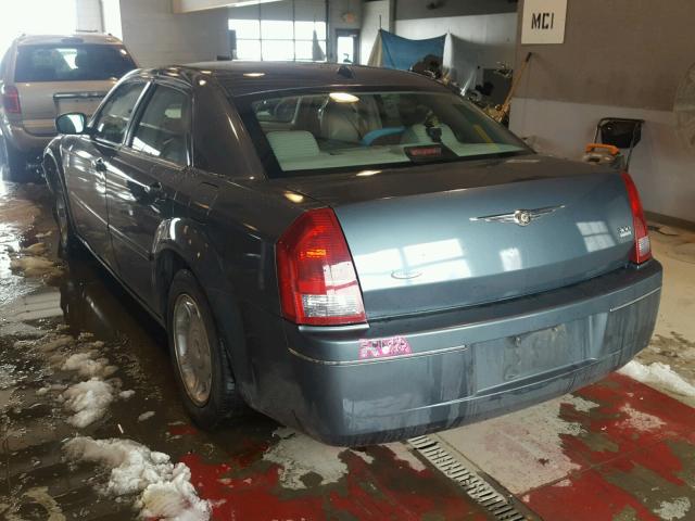 2C3JA53GX5H504232 - 2005 CHRYSLER 300 TOURIN GREEN photo 3