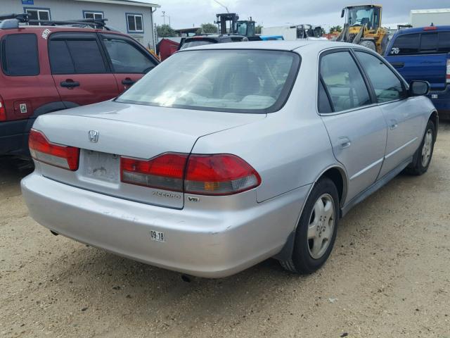 1HGCG16482A038079 - 2002 HONDA ACCORD LX SILVER photo 4