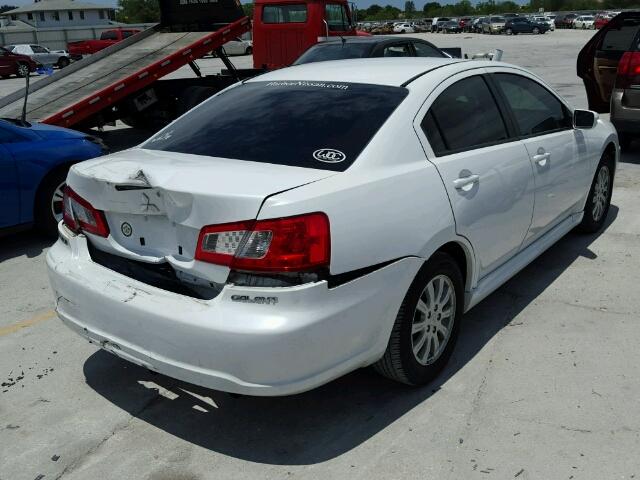 4A32B2FFXAE009168 - 2010 MITSUBISHI GALANT FE WHITE photo 4