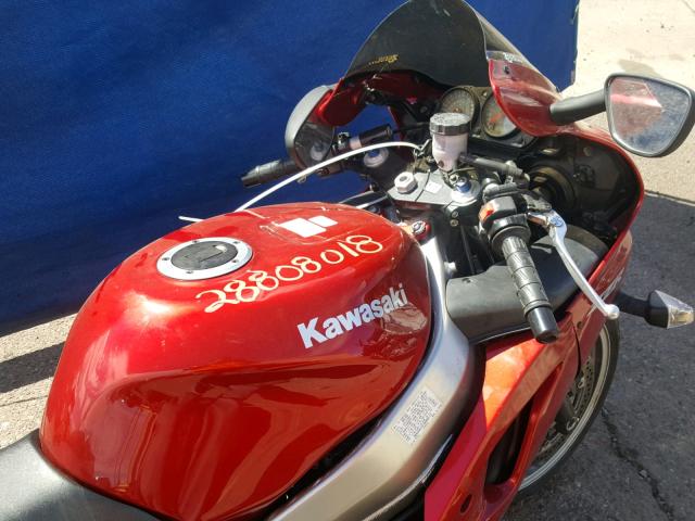 JKAZX4J1X7A068113 - 2007 KAWASAKI ZX600 J1 RED photo 5