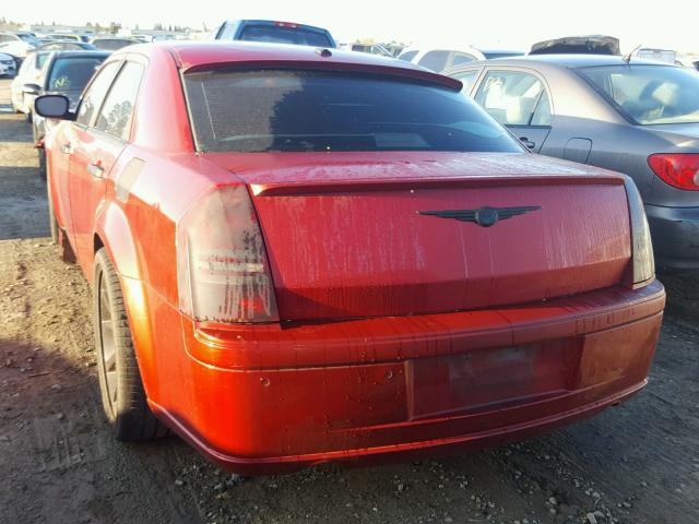 2C3LA73W57H803206 - 2007 CHRYSLER 300C SRT-8 RED photo 3