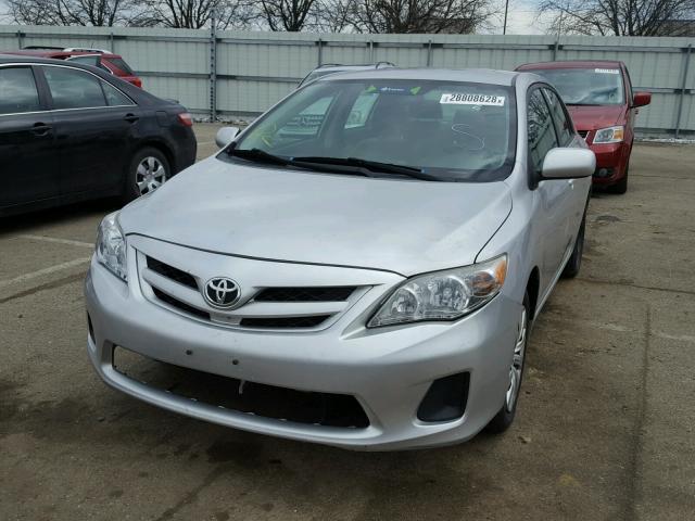 2T1BU4EE5CC787420 - 2012 TOYOTA COROLLA BA SILVER photo 2