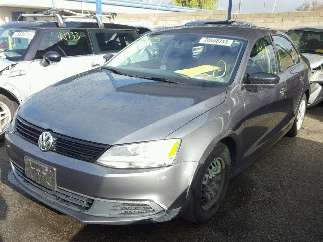 3VW2K7AJ6EM235359 - 2014 VOLKSWAGEN JETTA BASE 灰色 照片 2