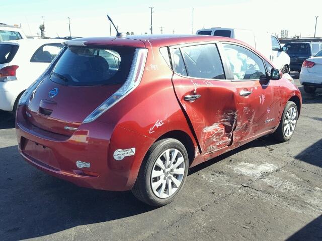 1N4AZ0CP3DC410336 - 2013 NISSAN LEAF S RED photo 4