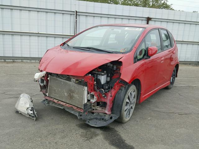 JHMGE8G50DC039318 - 2013 HONDA FIT SPORT RED photo 2