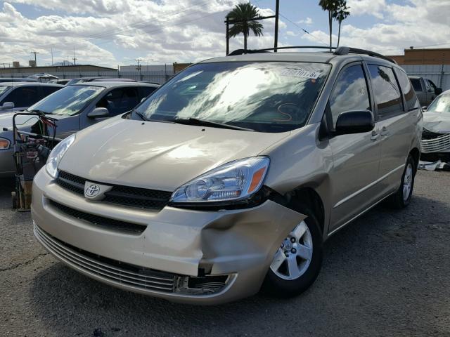 5TDZA23C64S111144 - 2004 TOYOTA SIENNA CE GOLD photo 2