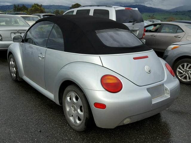 3VWCK21Y73M310488 - 2003 VOLKSWAGEN NEW BEETLE SILVER photo 3