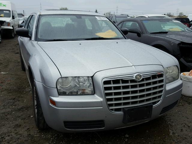 2C3KA43R16H152014 - 2006 CHRYSLER 300 SILVER photo 1