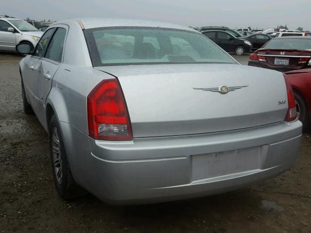 2C3KA43R16H152014 - 2006 CHRYSLER 300 SILVER photo 3