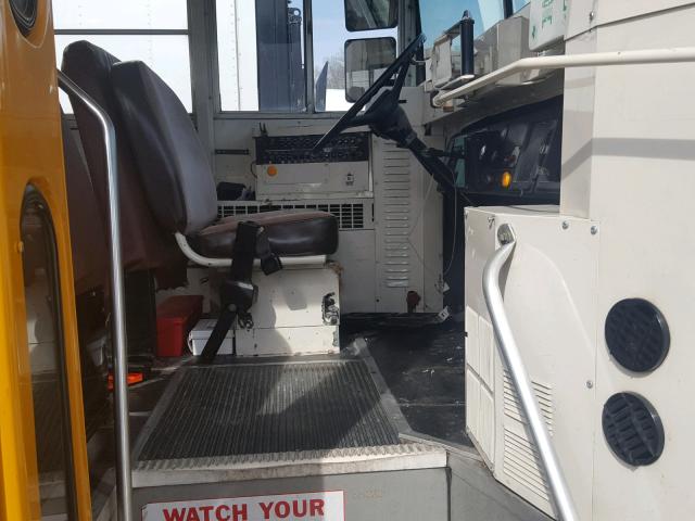 1HVLNZRL1KH654133 - 1989 INTERNATIONAL S-SERIES 1 黄色 照片 5