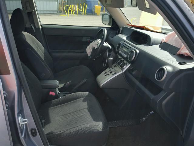 JTLKE50E891064799 - 2009 TOYOTA SCION XB ნაცრისფერი ფოტო 5