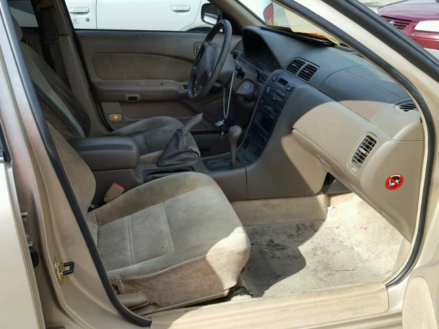 JN1CA21D0VT820577 - 1997 NISSAN MAXIMA GLE GOLD photo 5