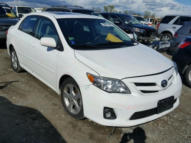 2T1BU4EE2CC805422 - 2012 TOYOTA COROLLA BA WHITE photo 1