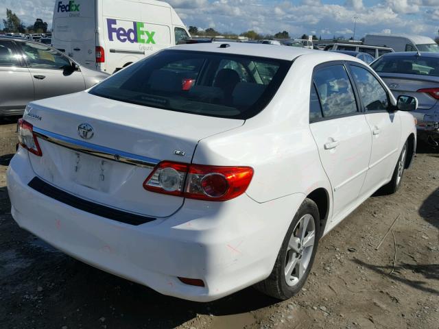 2T1BU4EE2CC805422 - 2012 TOYOTA COROLLA BA WHITE photo 4