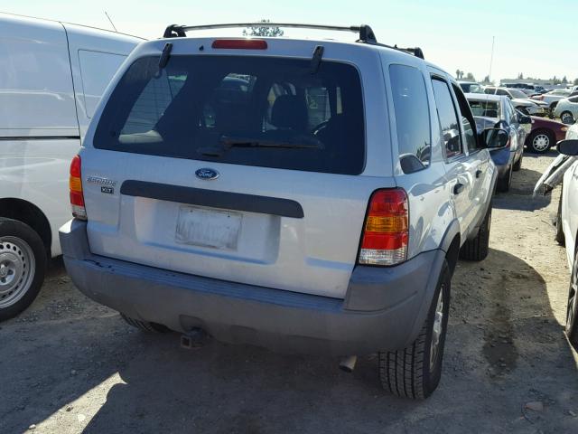 1FMYU04112KA31660 - 2002 FORD ESCAPE XLT SILVER photo 4