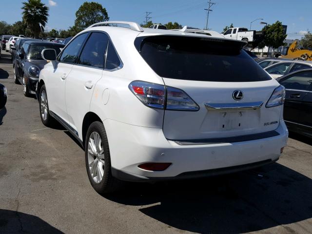 JTJBC1BAXB2421644 - 2011 LEXUS RX 450 WHITE photo 3