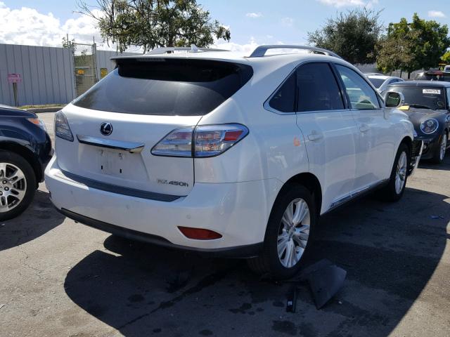 JTJBC1BAXB2421644 - 2011 LEXUS RX 450 WHITE photo 4