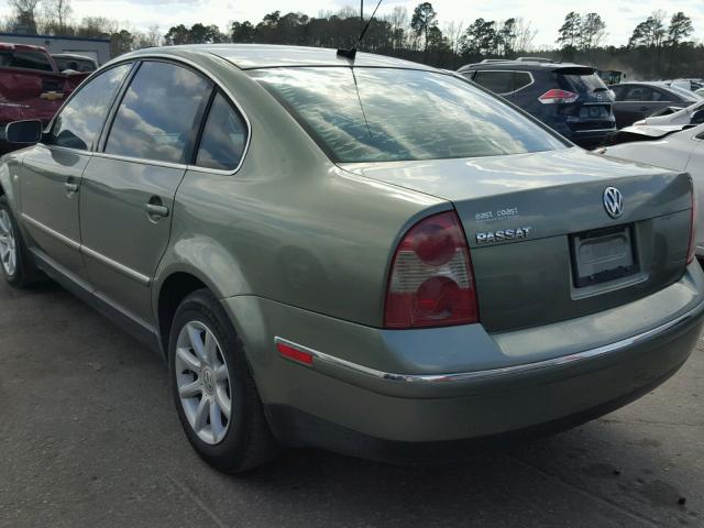 WVWPD63BX4P091472 - 2004 VOLKSWAGEN PASSAT GLS GREEN photo 3