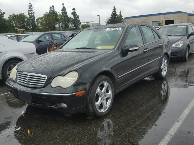 WDBRF61J23E012365 - 2003 MERCEDES-BENZ C 240 BLACK photo 2