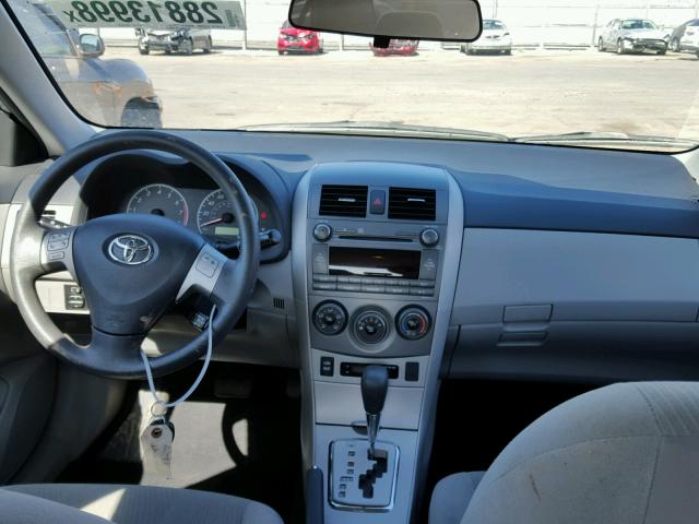 2T1BU4EE5BC755162 - 2011 TOYOTA COROLLA BA SILVER photo 9