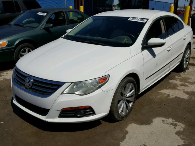 WVWMN7AN6AE552905 - 2010 VOLKSWAGEN CC SPORT WHITE photo 2