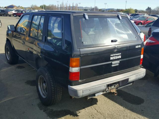 JN8HD17Y9LW218730 - 1990 NISSAN PATHFINDER BLACK photo 3