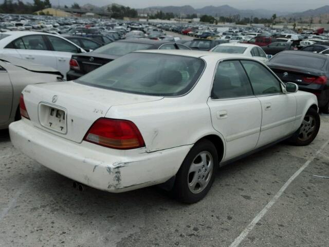 JH4UA365XVC006086 - 1997 ACURA 3.2TL WHITE photo 4