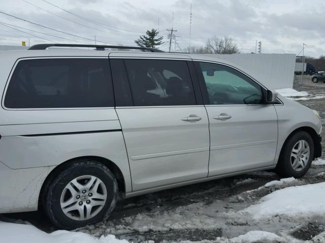 5FNRL38717B448535 - 2007 HONDA ODYSSEY EX GRAY photo 4